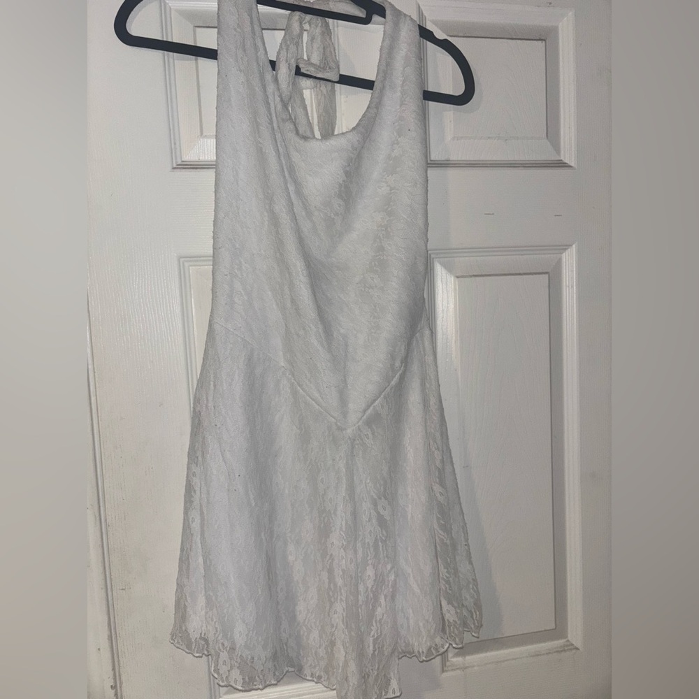 Elegant White Lace Dress